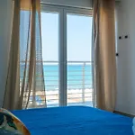 Laguna Blu - Panoramic View, Very Close To The Appartement Villaggio San Leonardo