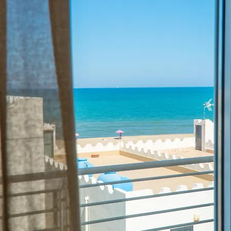 Appartement Laguna Blu - Panoramic View, Very Close To The Villaggio San Leonardo